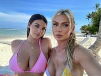 Amber Ajami Aka Syrian_queen Nude Nipples Out Onlyfans Album